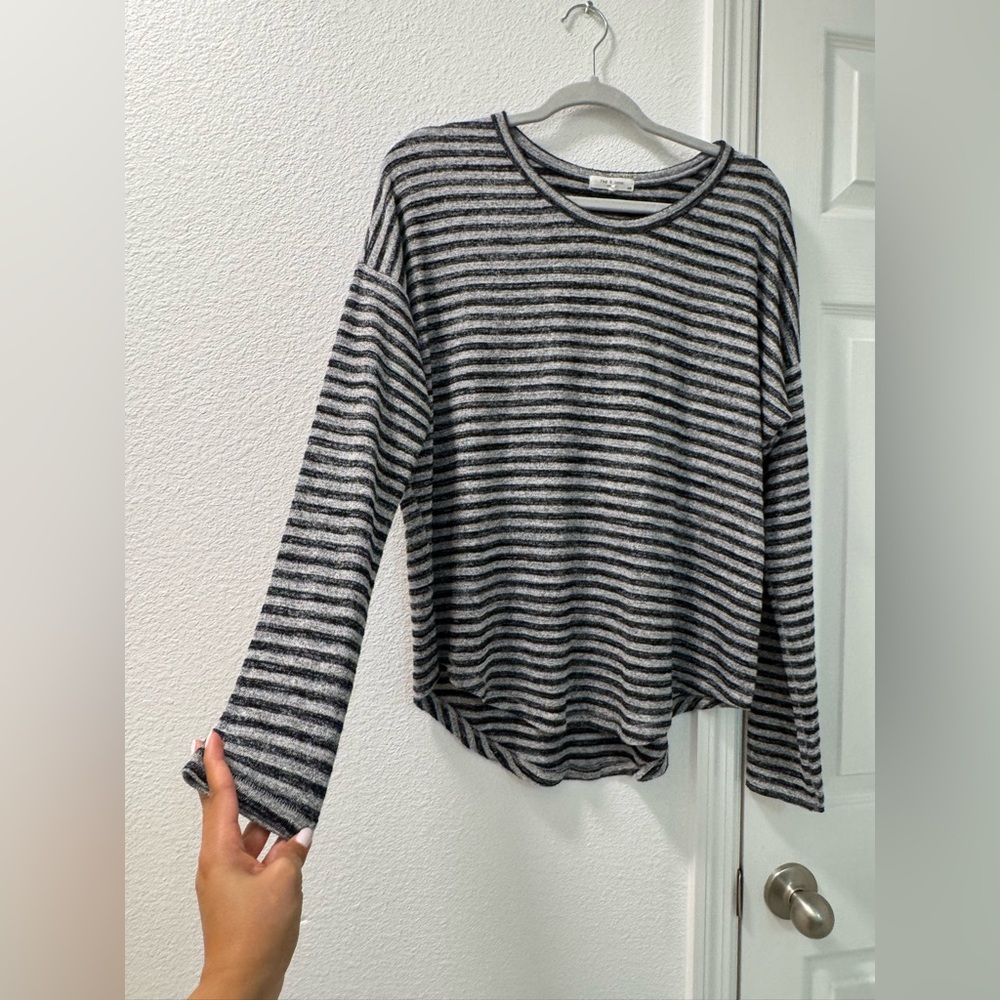 Rag & bone The Knit Striped Long-Sleeve Tee grey black size medium - Picture 6 of 7